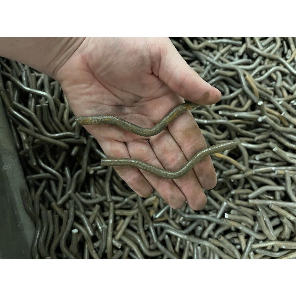 Pack Of 20 WELD ON FENCE CLIPS, Cable Clips, Safety Chain, size 5/16 by 1 inch.